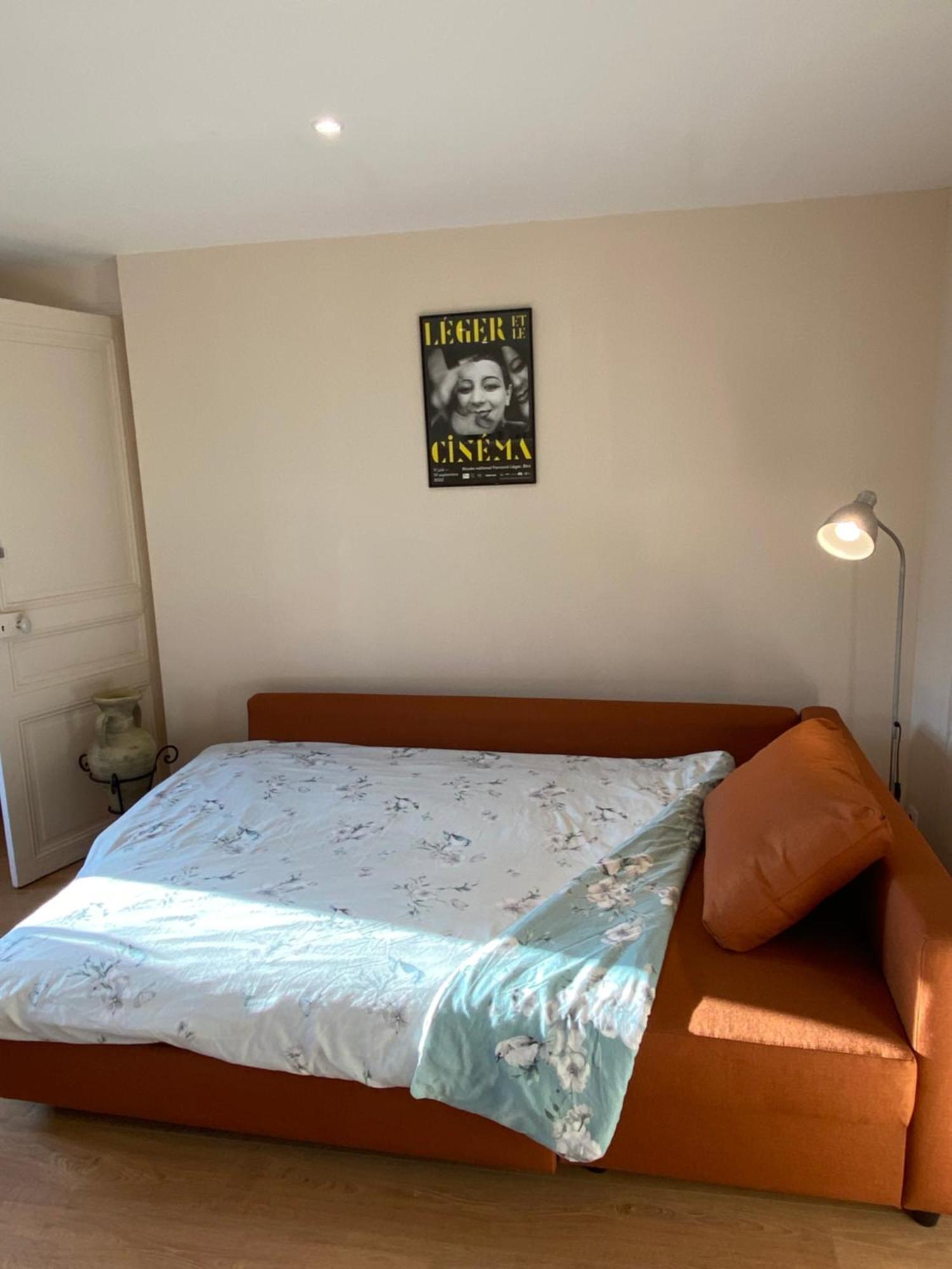 Great Flat! 12 Minute Walk From Train Station And Palais *
