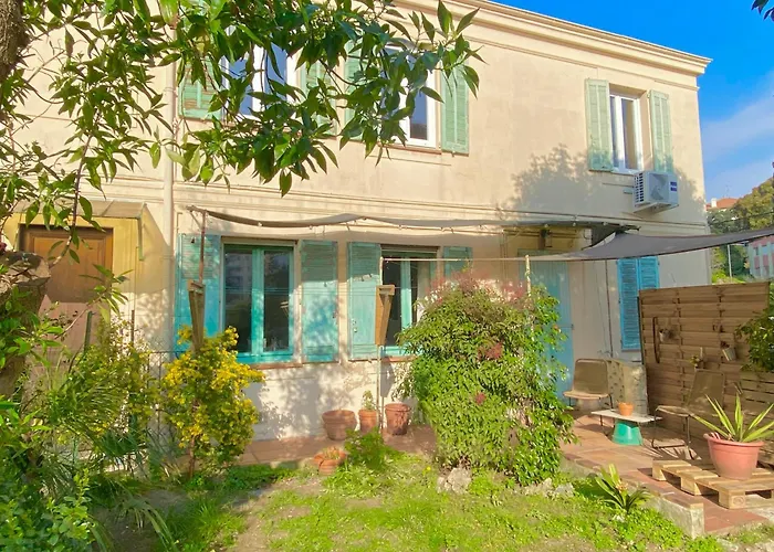 Great Flat! 10 Minute Walk From Train Station And Palais