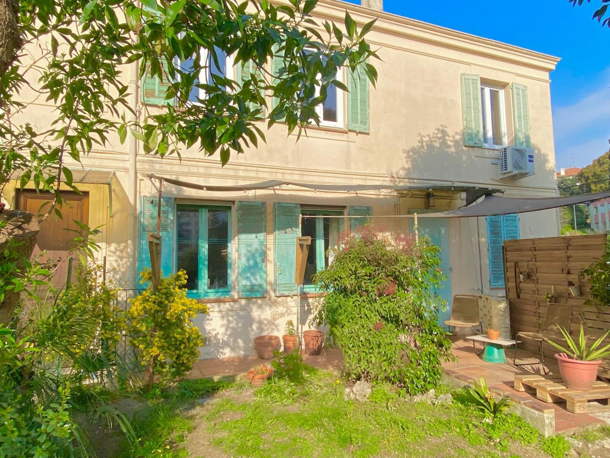 Appartement Great Flat! 10 Minute Walk From Train Station And Palais *