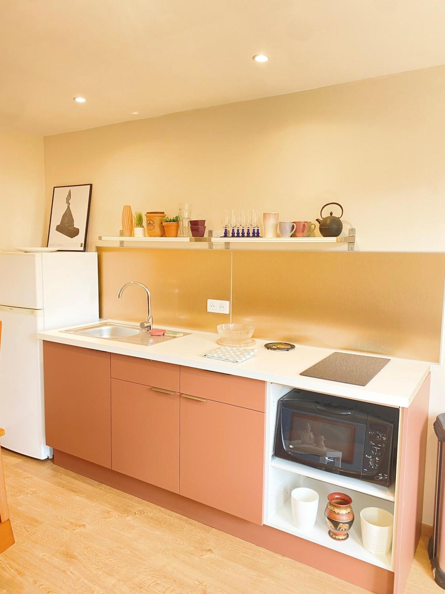 Great Flat! 10 Minute Walk From Train Station And Palais Appartement *